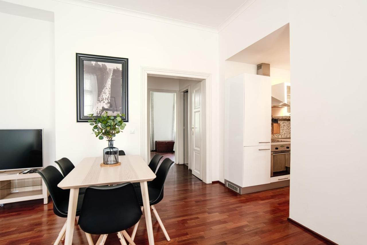 Apartment Gesse Kollarova ปราก ภายนอก รูปภาพ